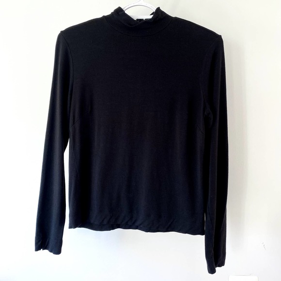 Ann Taylor Black Long sleeve Turtleneck Top Size Medium - Picture 2 of 9